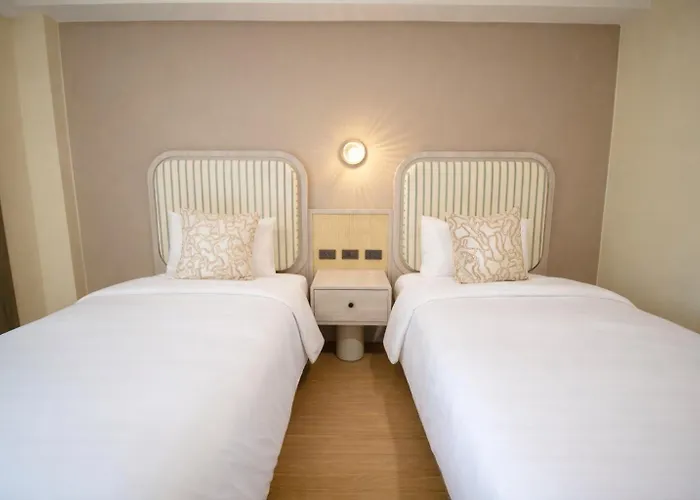 Ranana Hotel