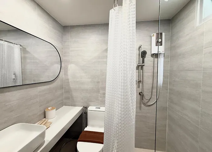 Ranana Hotel 3*